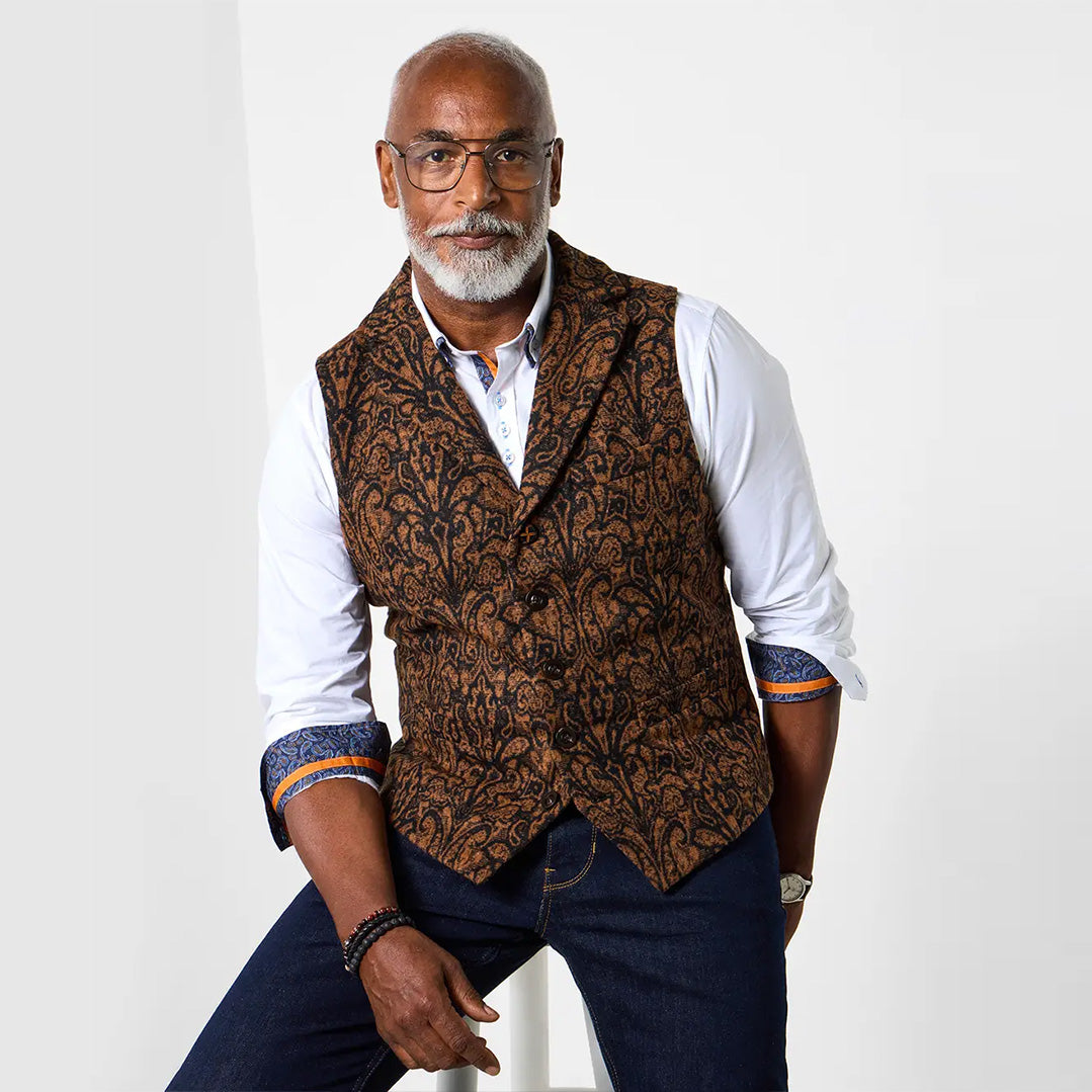Joe Browns Perfect Paisley Waistcoat JA794