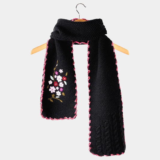 Joe Browns Pretty Floral Embroidered Knit Scarf HB704
