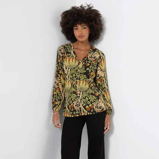 Joe Browns Imogen Printed V Neck Button Through Blouse WA570